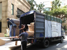 寧波搬運工 城市物流的堅實脊梁